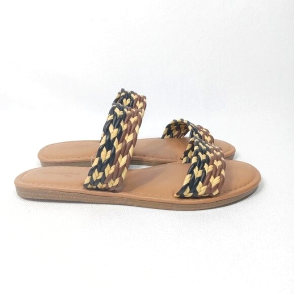 UNIVERSAL THREAD Womens Flat Brown Tan Black Slip-on Sandals Size 7